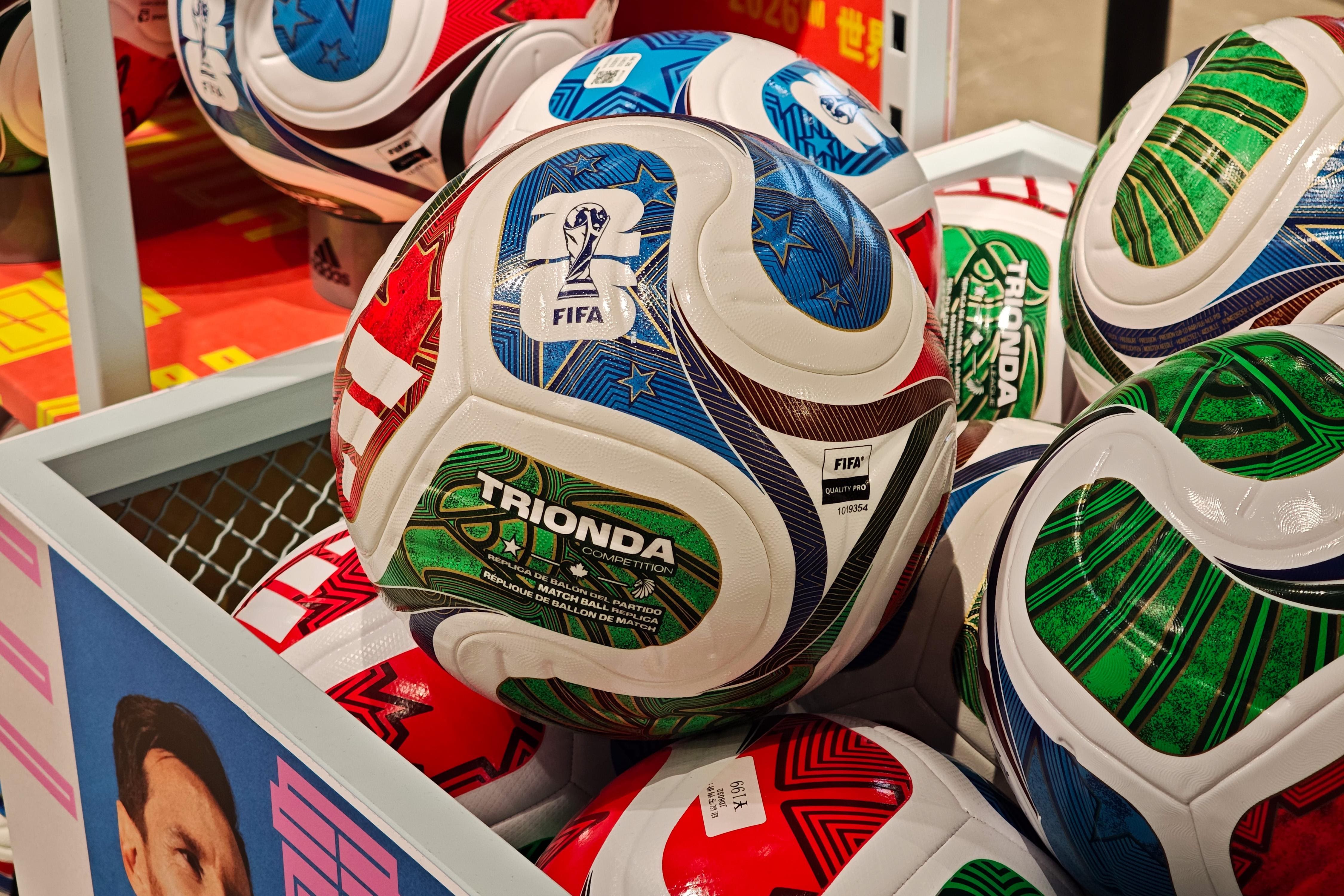 Custom Soccer Balls for USA 2026 - OEM insights